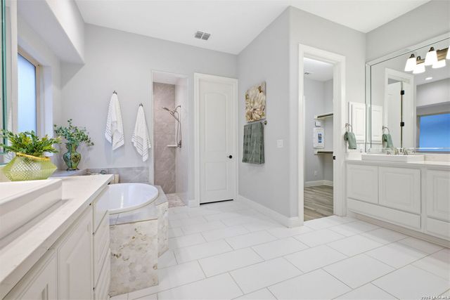 3903 Glenellen, San Antonio, TX 78257