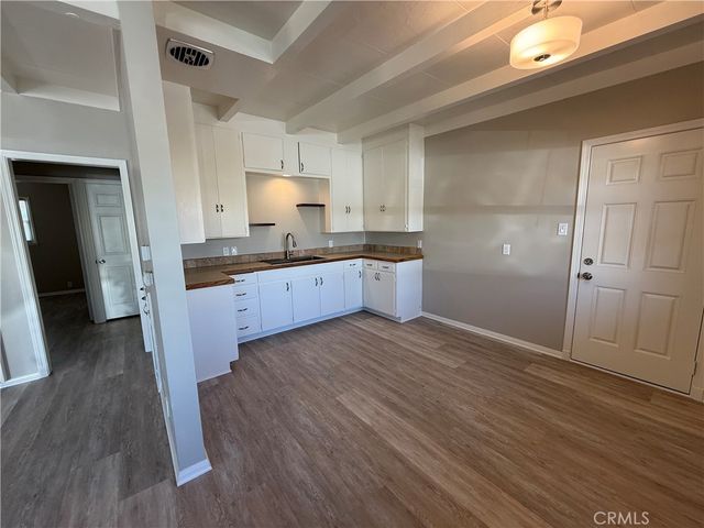 1342 B Opal, Mentone, CA 92359