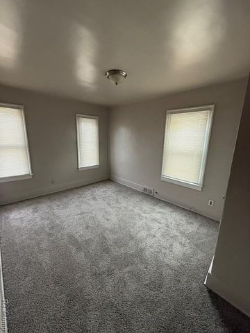 15751 Monte Vista Street, Detroit, MI 48238