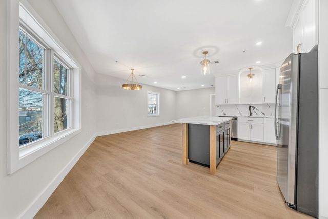 441 Washington St 305, Dedham, MA 02026