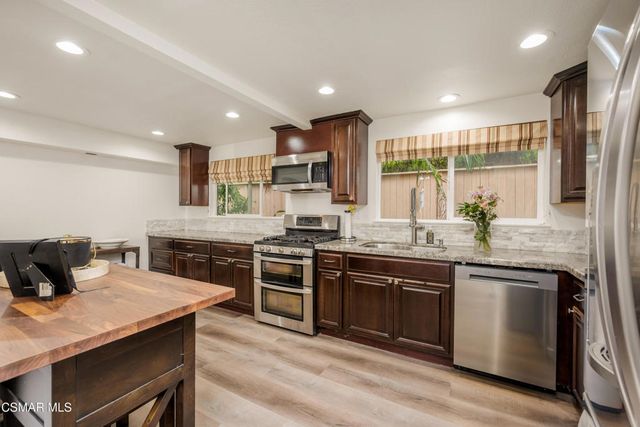 6767 Pheasant Lane, Oak Park, CA 91377