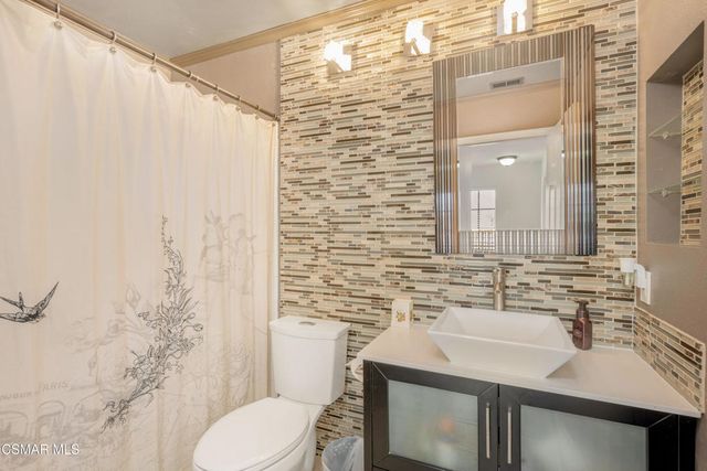 6767 Pheasant Lane, Oak Park, CA 91377