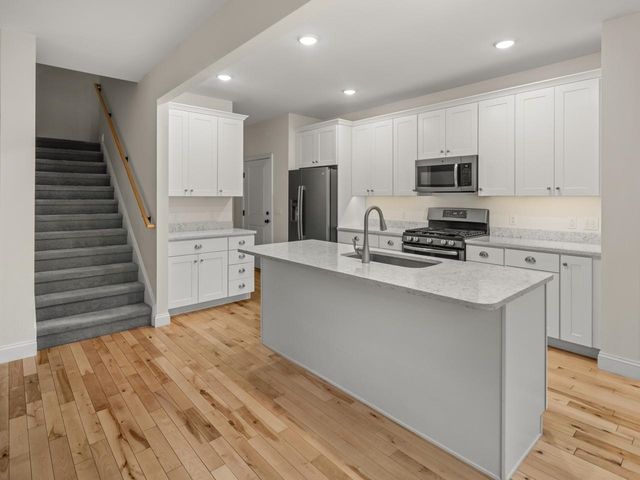 263 O'Brien Farm Road, South Burlington, VT 05403