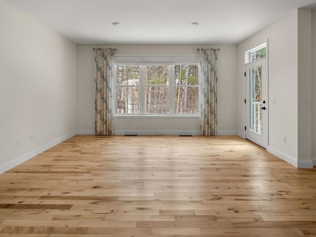 263 O'Brien Farm Road, South Burlington, VT 05403