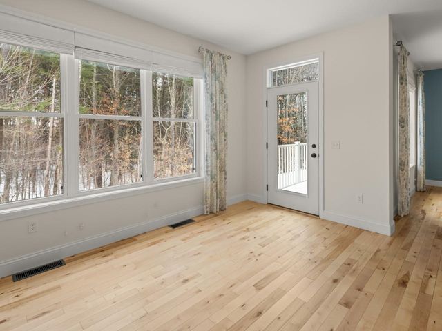 263 O'Brien Farm Road, South Burlington, VT 05403