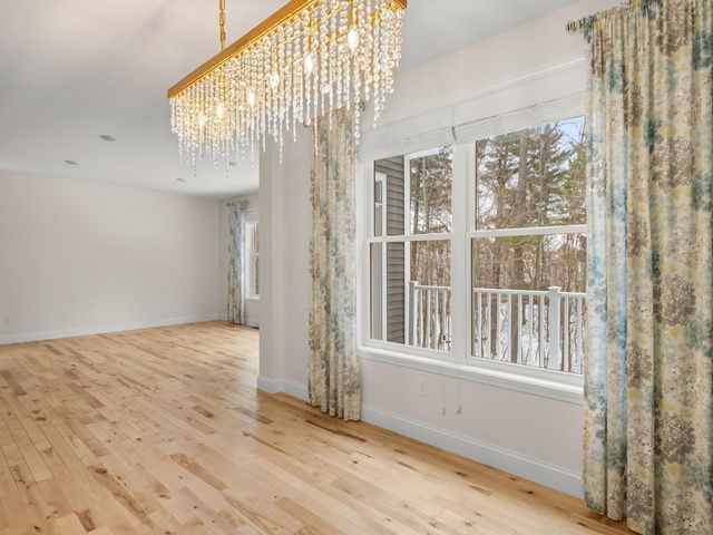 263 O'Brien Farm Road, South Burlington, VT 05403