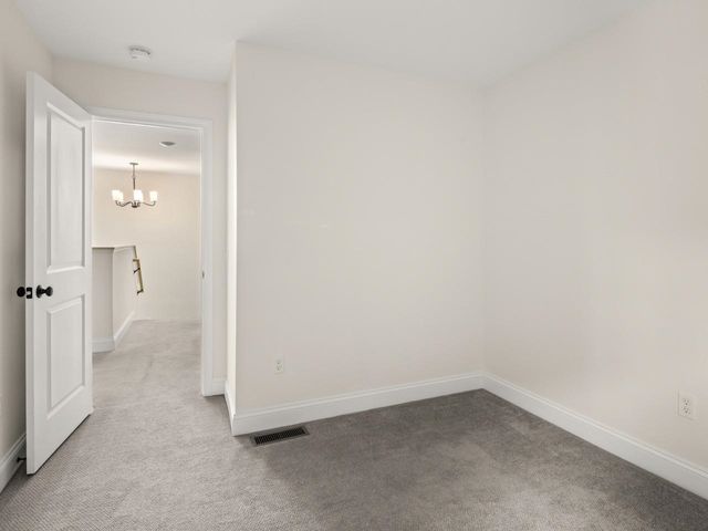 263 O'Brien Farm Road, South Burlington, VT 05403