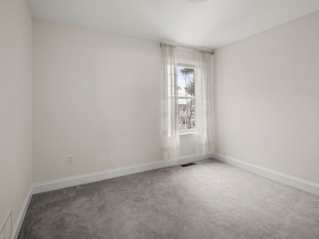 263 O'Brien Farm Road, South Burlington, VT 05403