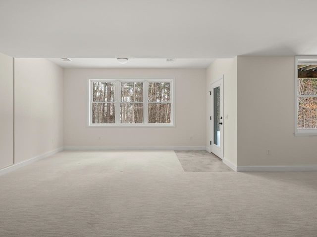 263 O'Brien Farm Road, South Burlington, VT 05403