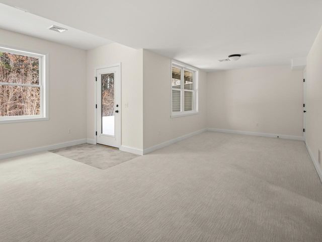 263 O'Brien Farm Road, South Burlington, VT 05403