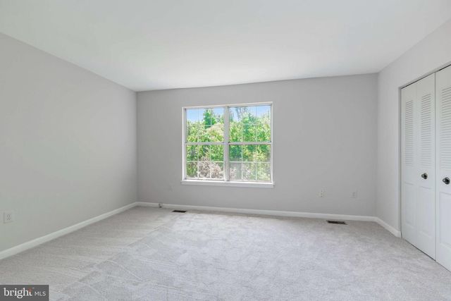 15252 CLOVERDALE RD, Woodbridge, VA 22193