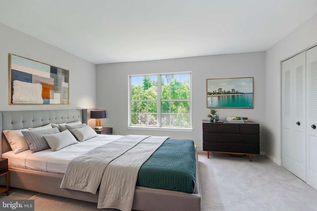 15252 CLOVERDALE RD, Woodbridge, VA 22193
