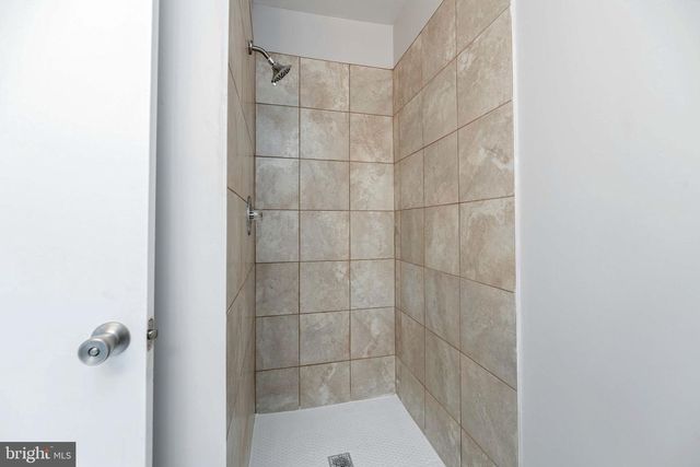 15252 CLOVERDALE RD, Woodbridge, VA 22193