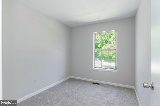15252 CLOVERDALE RD, Woodbridge, VA 22193