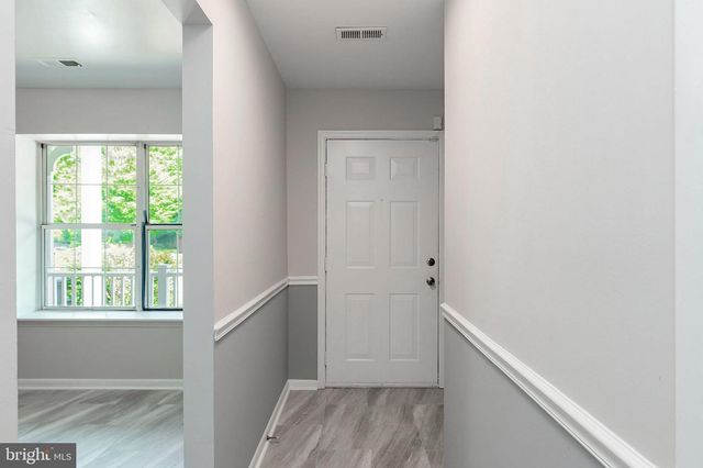 15252 CLOVERDALE RD, Woodbridge, VA 22193