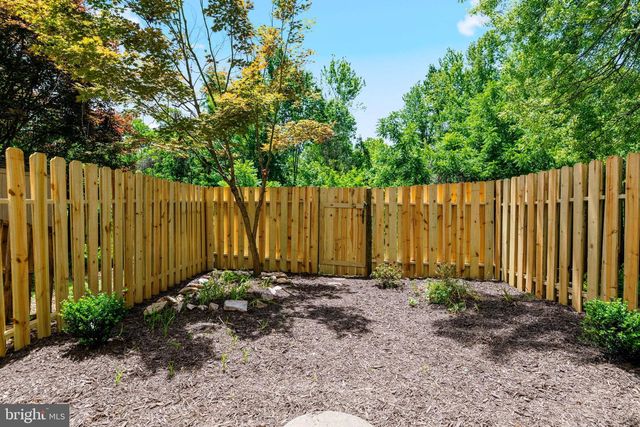 15252 CLOVERDALE RD, Woodbridge, VA 22193