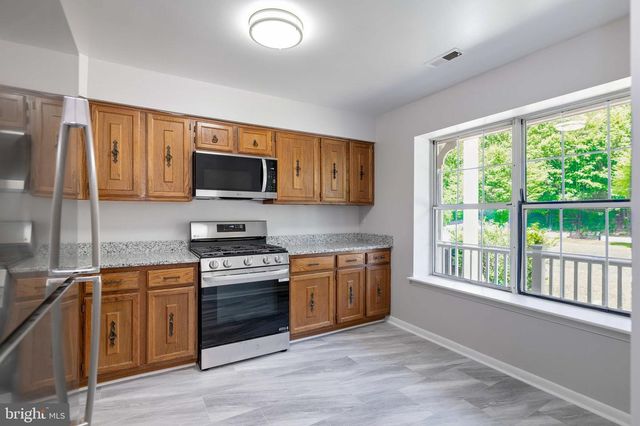 15252 CLOVERDALE RD, Woodbridge, VA 22193
