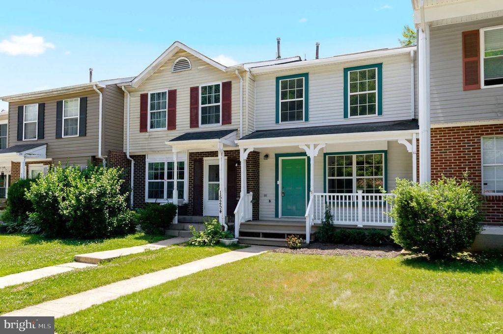 15252 CLOVERDALE RD, Woodbridge, VA 22193