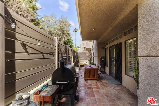 4477 Woodman Avenue 109, Sherman Oaks, CA 91423