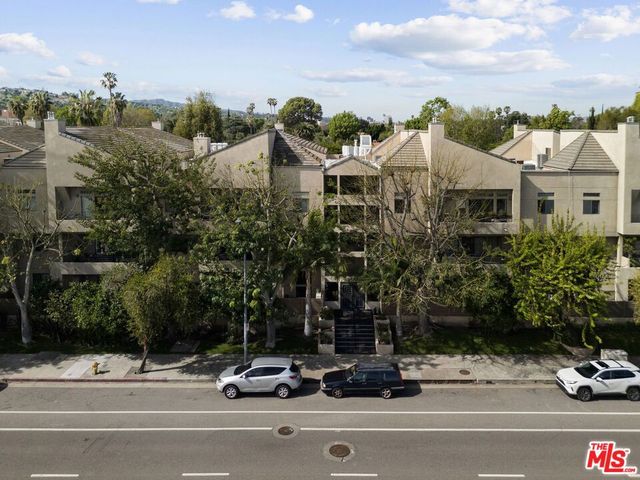4477 Woodman Avenue 109, Sherman Oaks, CA 91423