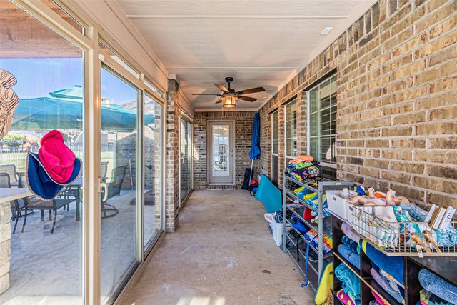 13625 Saddlewood Drive, Fort Worth, TX 76052