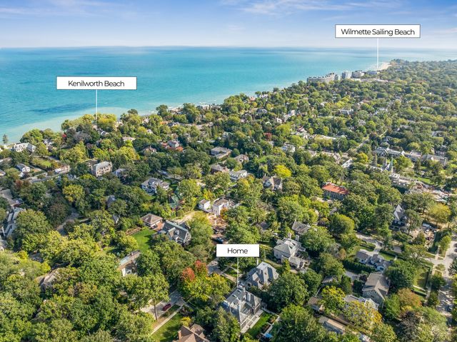 528 Roslyn Road, Kenilworth, IL 60043