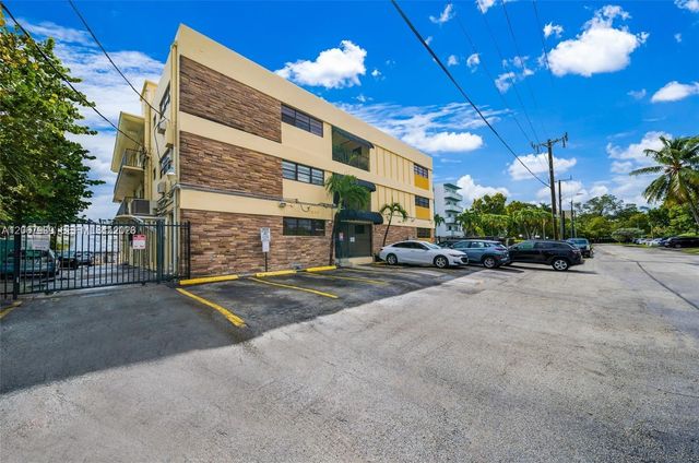 7845 NE Bayshore Court 12A, Miami, FL 33138