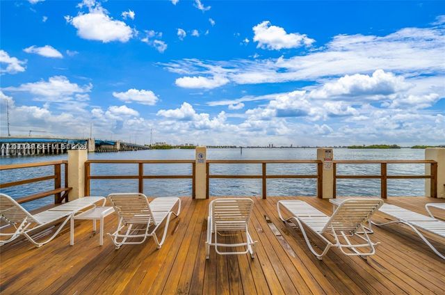7845 NE Bayshore Court 12A, Miami, FL 33138