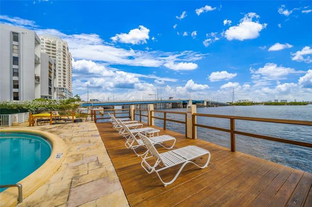 7845 NE Bayshore Court 12A, Miami, FL 33138