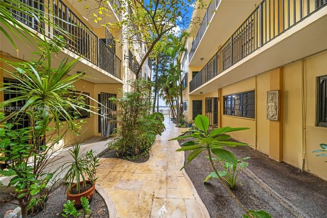 7845 NE Bayshore Court 12A, Miami, FL 33138