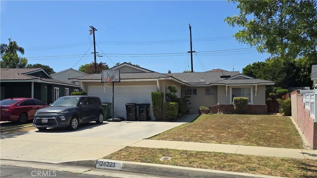 24223 Ambassador, Harbor City, CA 90710