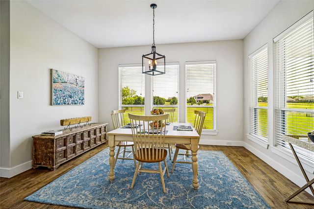 2904 Terrytown, Ennis, TX 75119