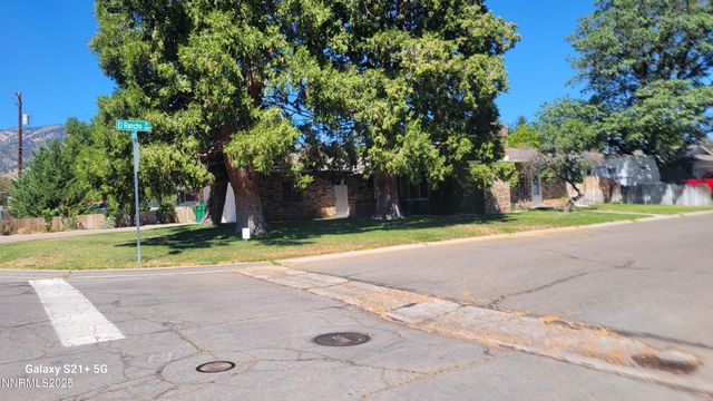 1010 W Winnie Lane, Carson City, NV 89701