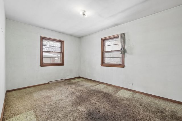 124 N State Street, Glenwood, IL 60425