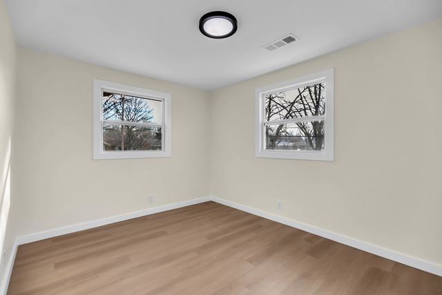 115 James Dr, Clarksville, TN 37042