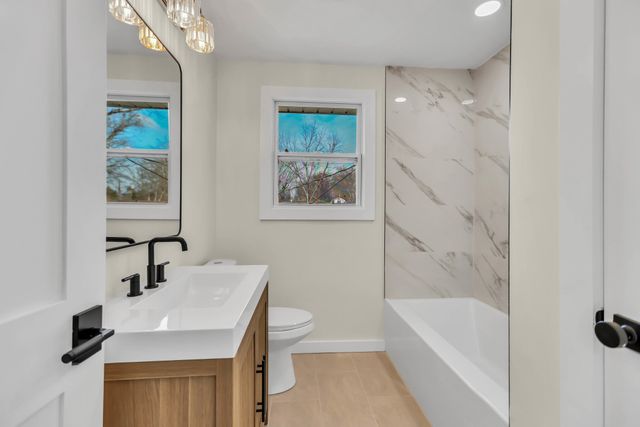 115 James Dr, Clarksville, TN 37042