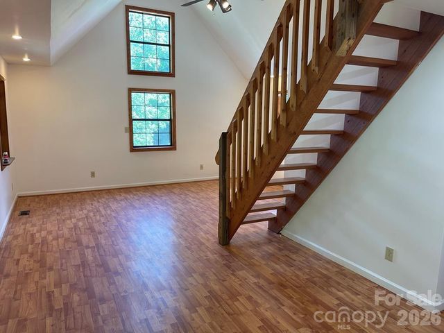 930 Copperhead Cove, Sylva, NC 28779
