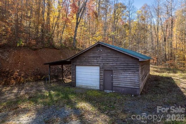 930 Copperhead Cove, Sylva, NC 28779