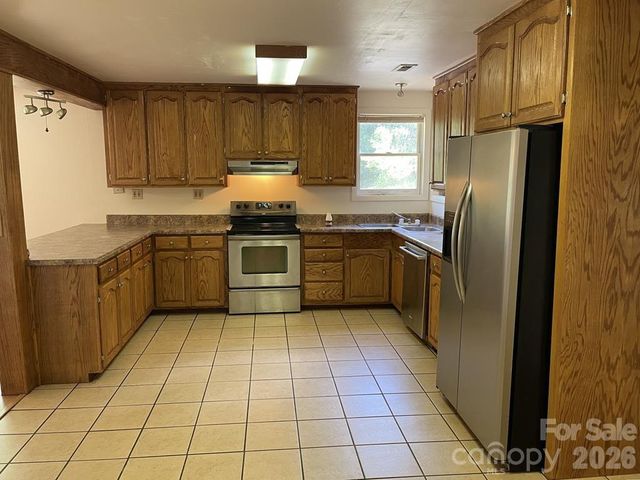 930 Copperhead Cove, Sylva, NC 28779