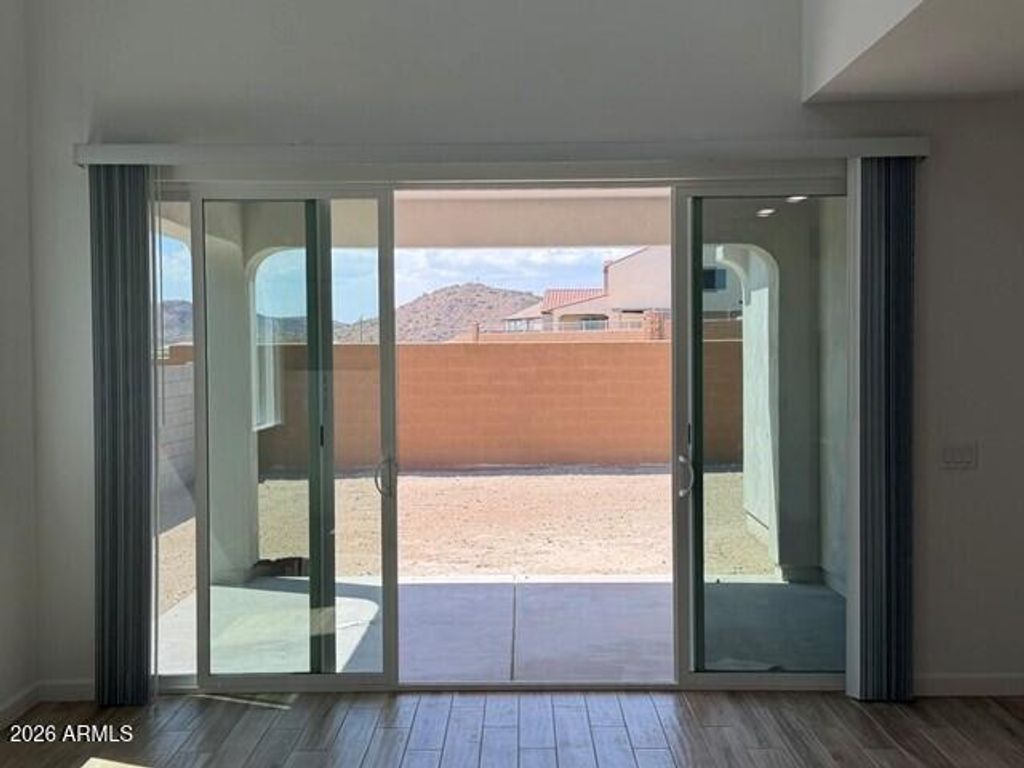 27464 N 69th Lane, Peoria, AZ 85383 — photo 4