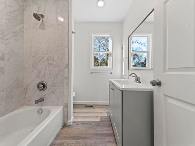 1108 3rd Street, Hot Springs, AR 71913