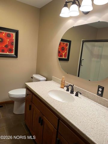 955 Greenbrier Road, Upper Sandusky, OH 43351