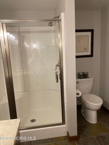 955 Greenbrier Road, Upper Sandusky, OH 43351