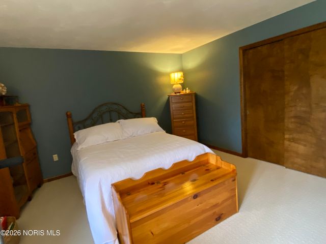 955 Greenbrier Road, Upper Sandusky, OH 43351