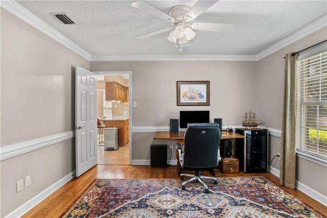 7050 Huntington Court N, Mobile, AL 36619