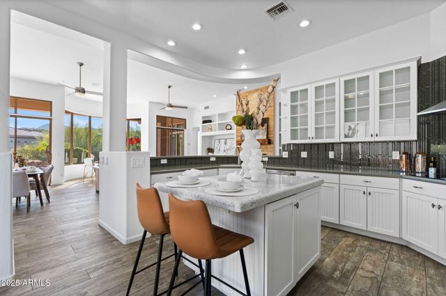 11033 E BETONY Drive, Scottsdale, AZ 85255