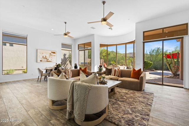 11033 E BETONY Drive, Scottsdale, AZ 85255