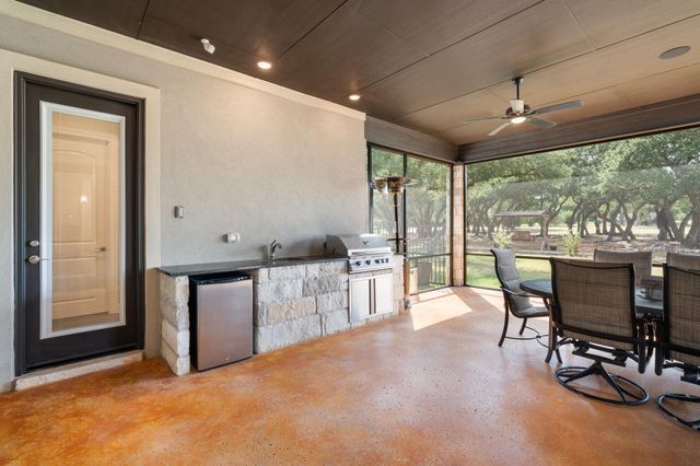 1134 Woodpark LN, Georgetown, TX 78633