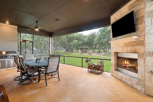 1134 Woodpark LN, Georgetown, TX 78633