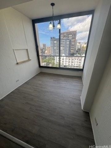 1314 Victoria Street 803, Honolulu, HI 96814